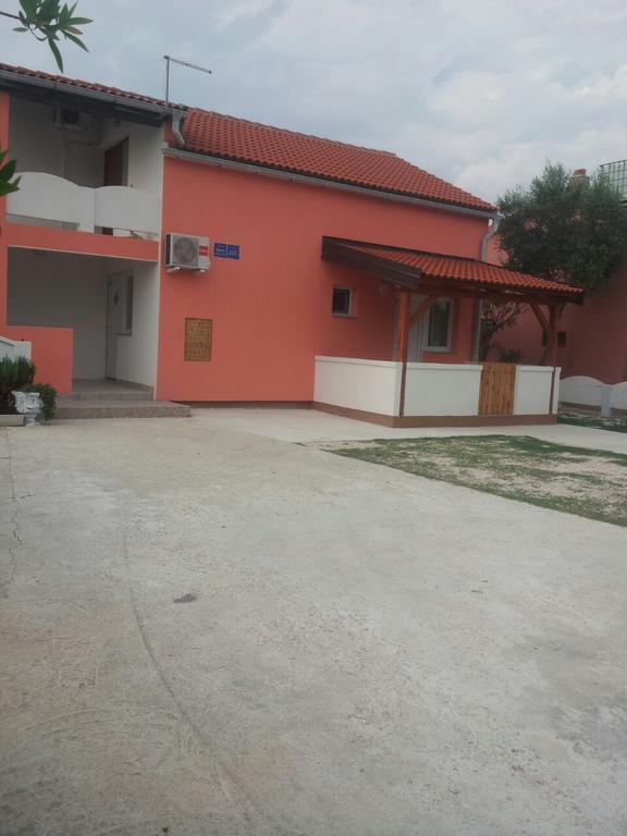 Apartments Marko Vir Εξωτερικό φωτογραφία