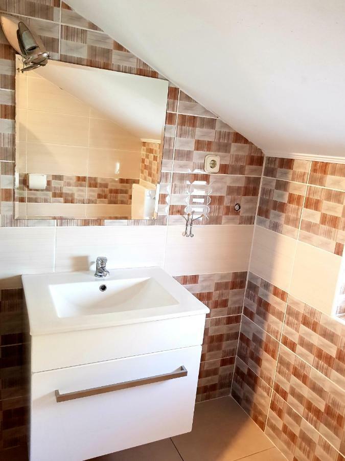Apartments Marko Vir Εξωτερικό φωτογραφία