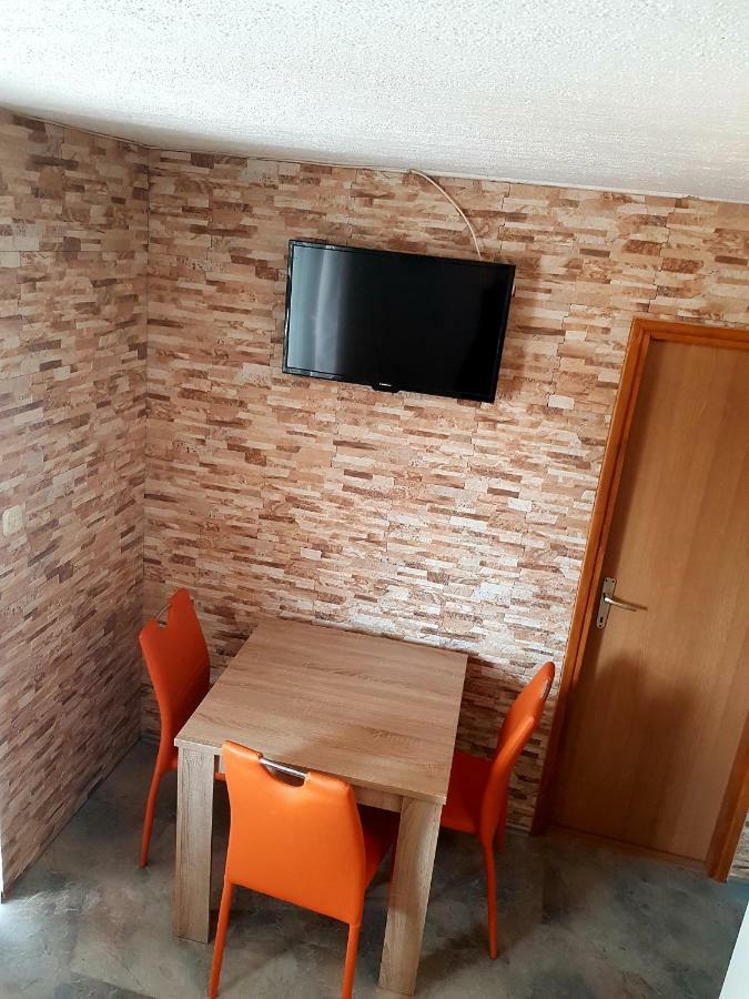 Apartments Marko Vir Εξωτερικό φωτογραφία