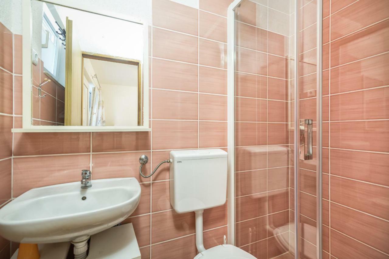 Apartments Marko Vir Εξωτερικό φωτογραφία