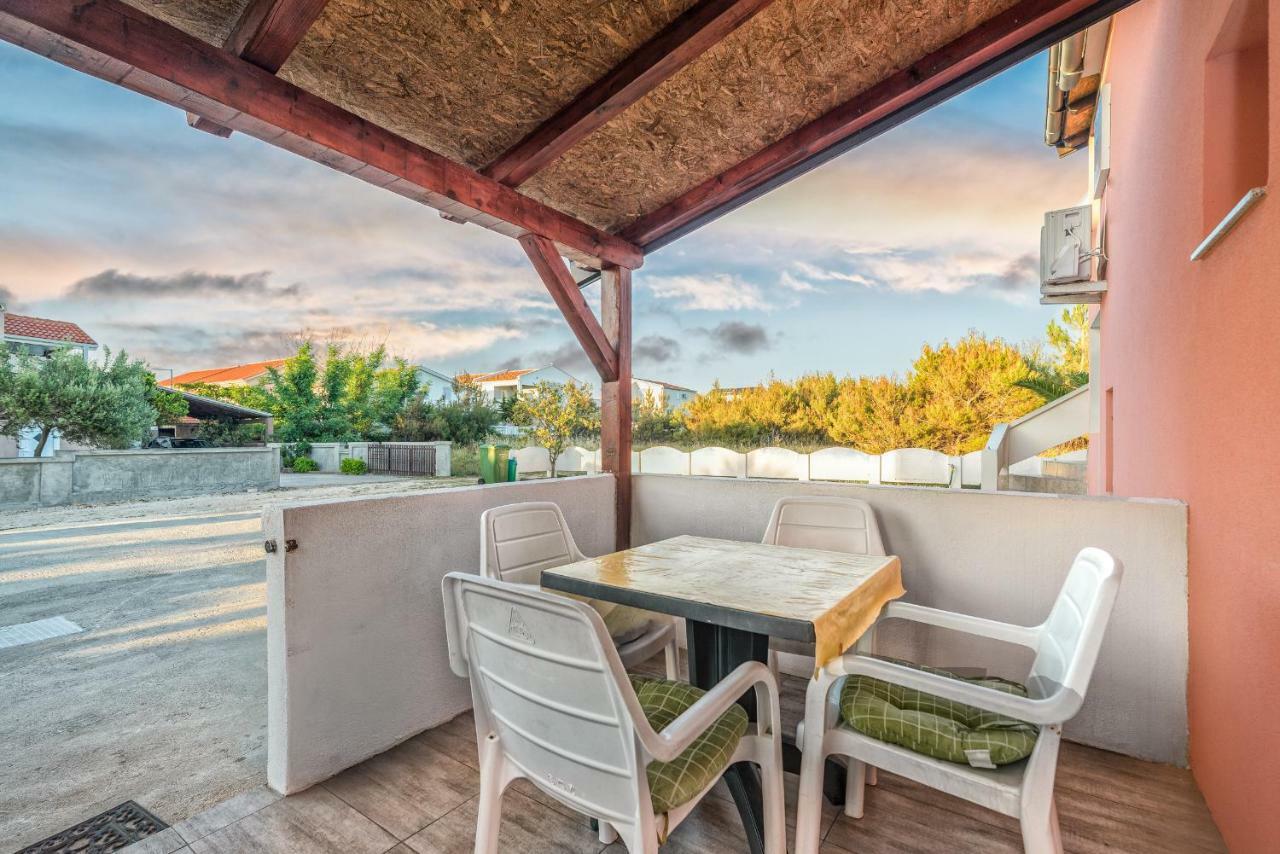 Apartments Marko Vir Εξωτερικό φωτογραφία